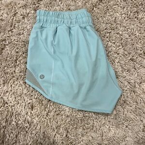 Lululemon hotty hot 2.5